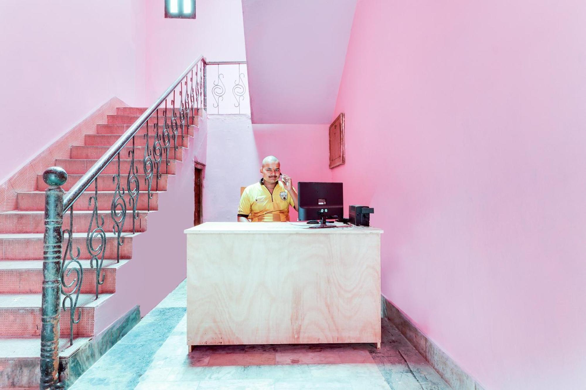 Hotel O Hanuman Bagh Ayodhya Eksteriør billede