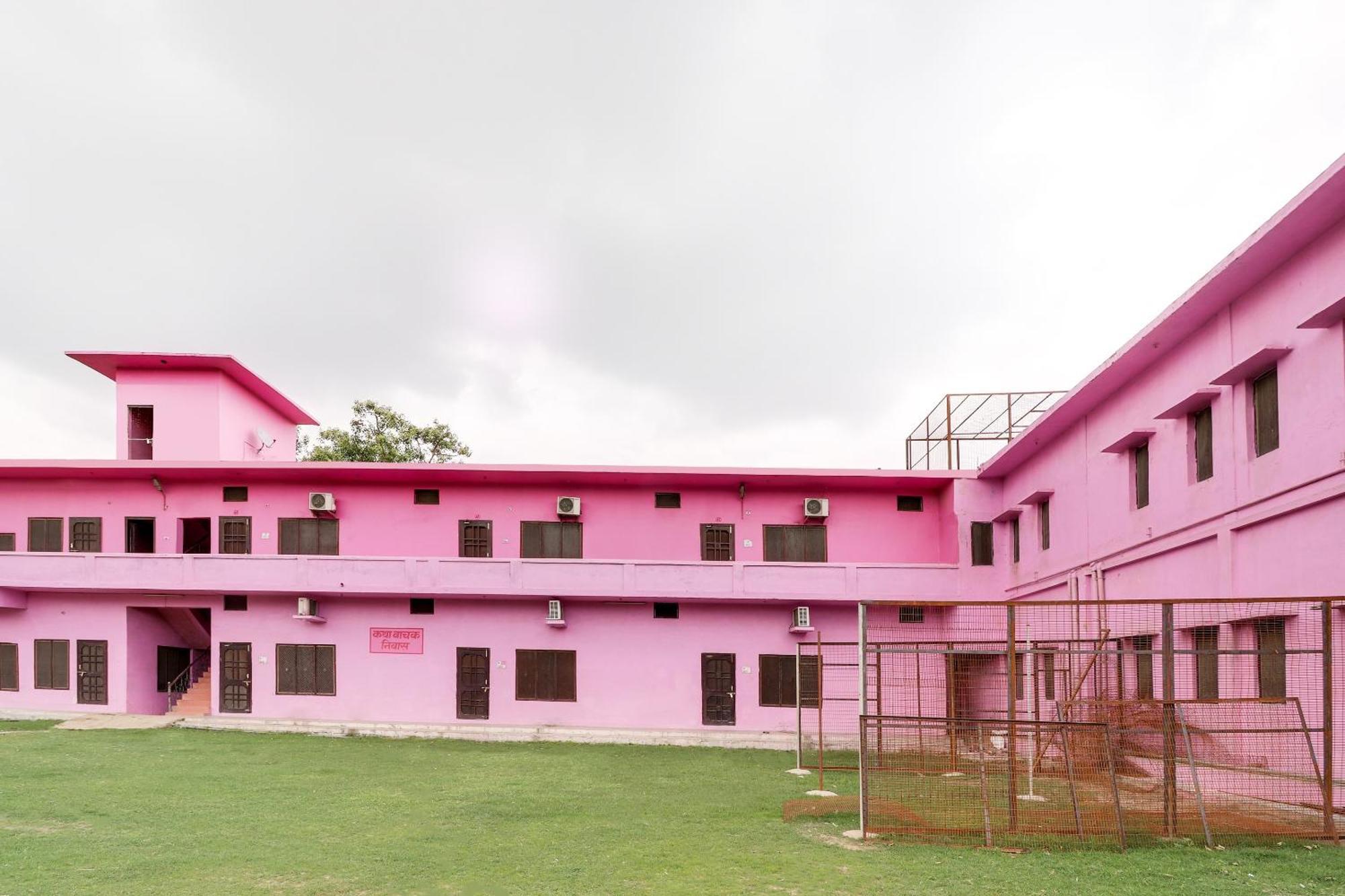 Hotel O Hanuman Bagh Ayodhya Eksteriør billede